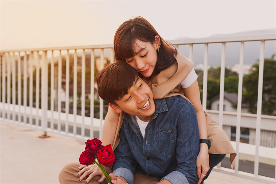 愛情とは