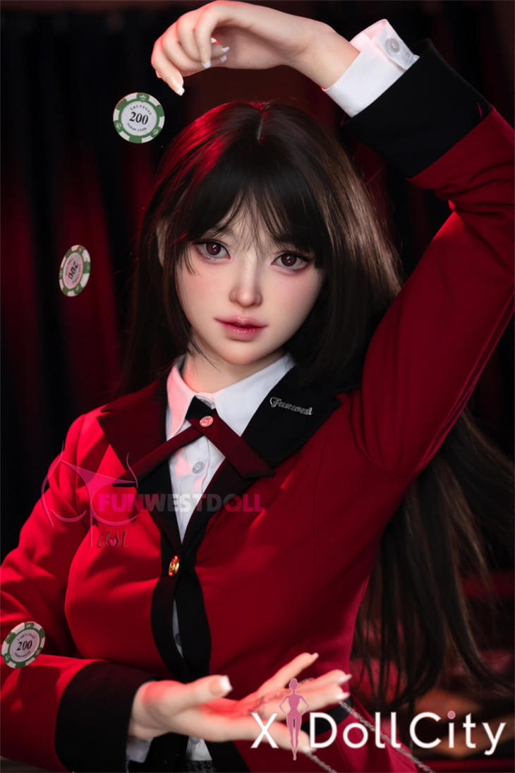 制服×黒髪美少女ラブドール