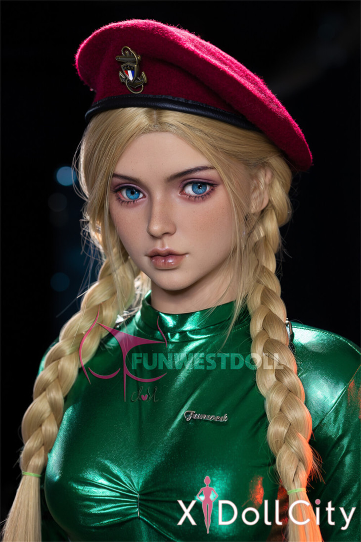 普乳ラブドール